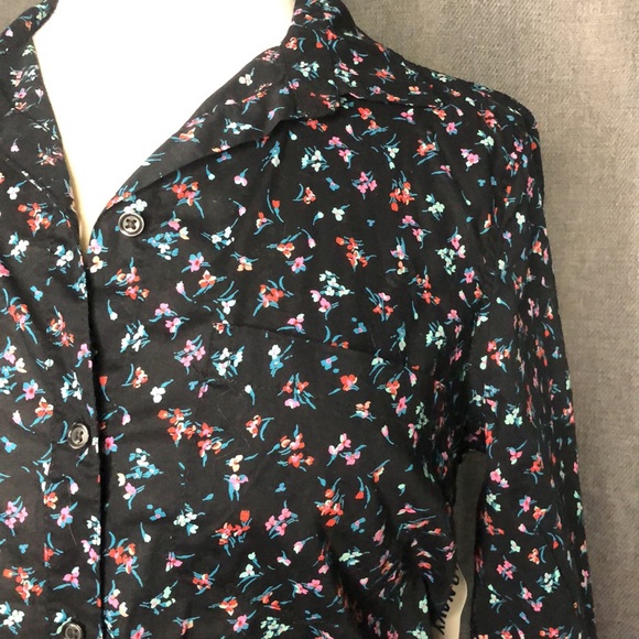 Old Navy Black Floral button up - Picture 3 of 6